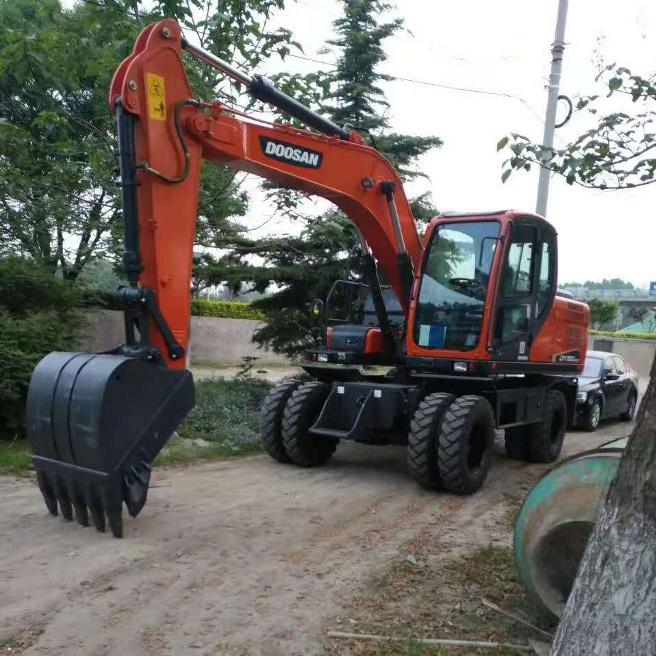 Wheeled Excavator
